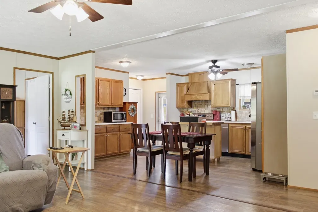 3300 Doyle Frazier Road Morrison TN 37357