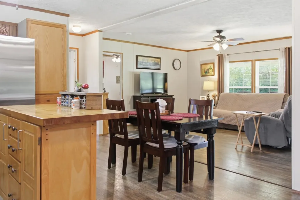 3300 Doyle Frazier Road Morrison TN 37357