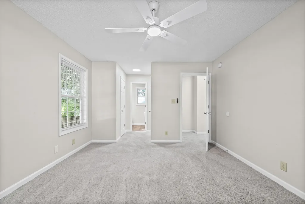 3327 S Senseney Circle Clarksville TN 37042