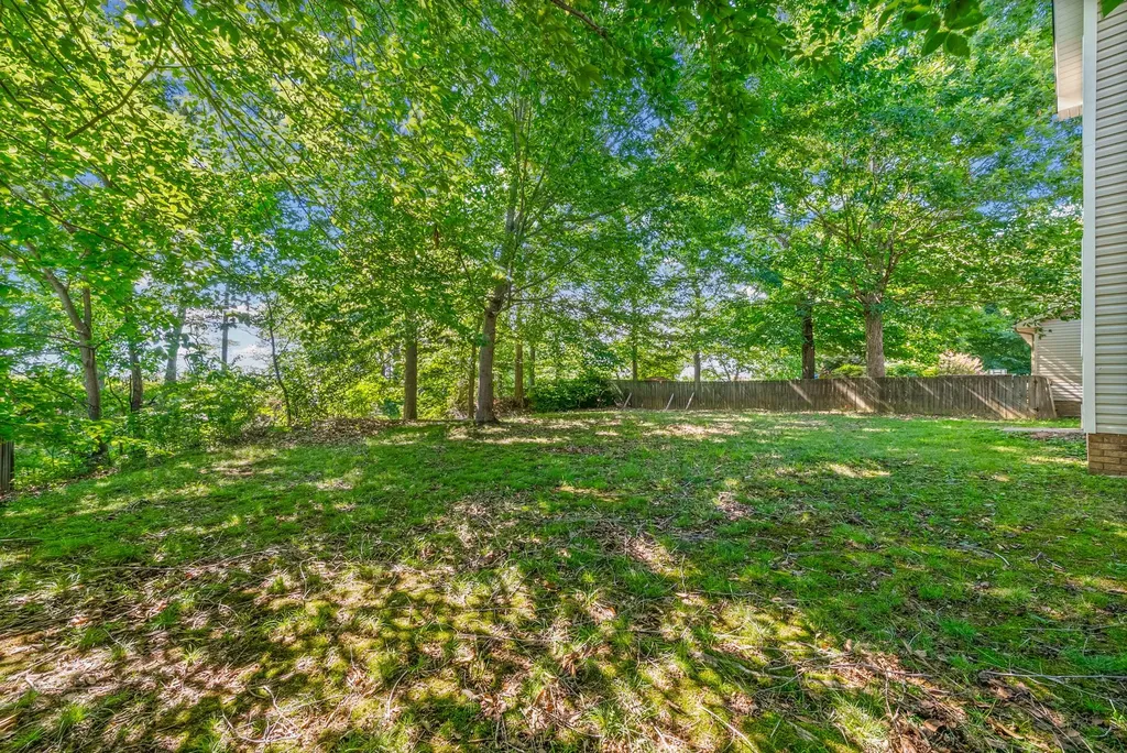 3327 S Senseney Circle Clarksville TN 37042