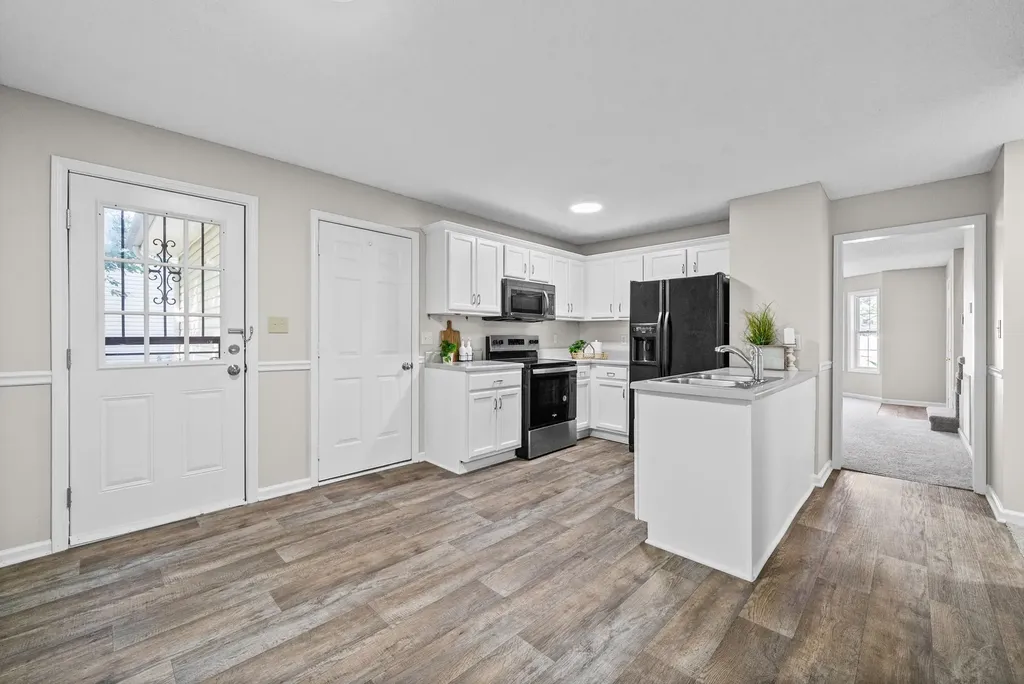 3327 S Senseney Circle Clarksville TN 37042