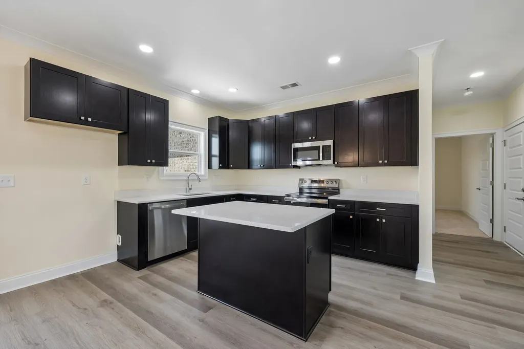 2212 Pickwick Place Murfreesboro TN 37127