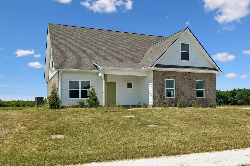 2212 Pickwick Place Murfreesboro TN 37127