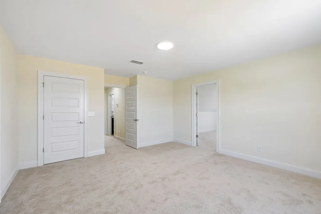 2212 Pickwick Place Murfreesboro TN 37127