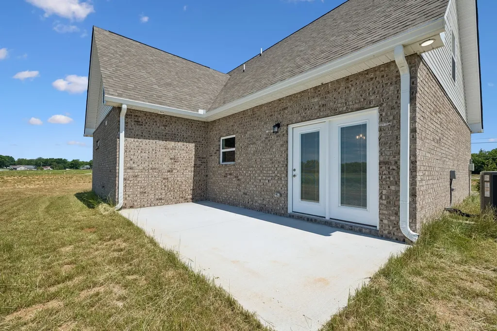 2212 Pickwick Place Murfreesboro TN 37127