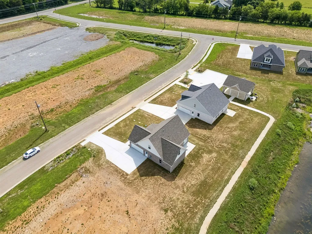 2212 Pickwick Place Murfreesboro TN 37127