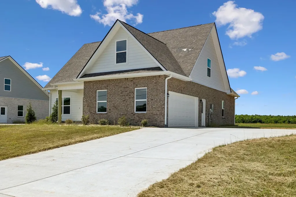 2212 Pickwick Place Murfreesboro TN 37127