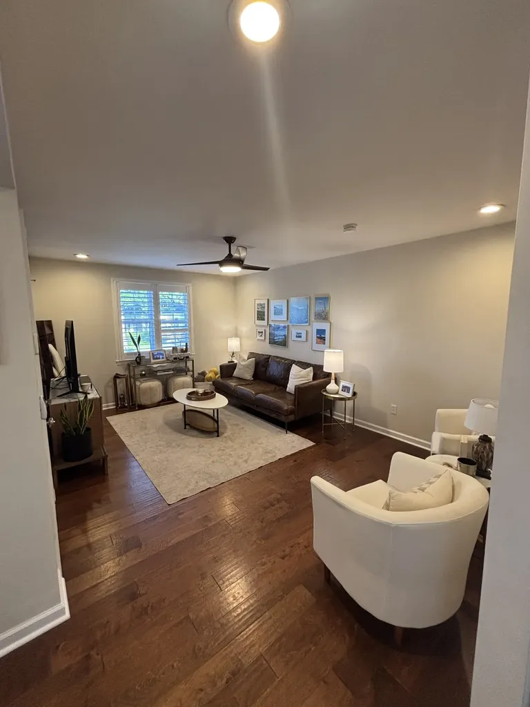 2105 18th Ave, S Nashville TN 37212