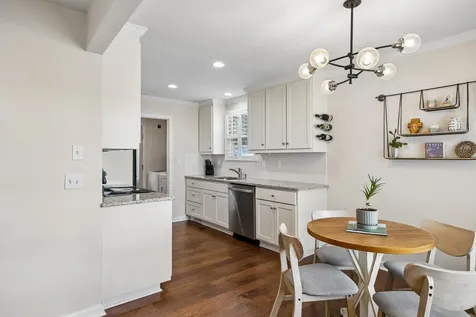 2105 18th Ave, S Nashville TN 37212