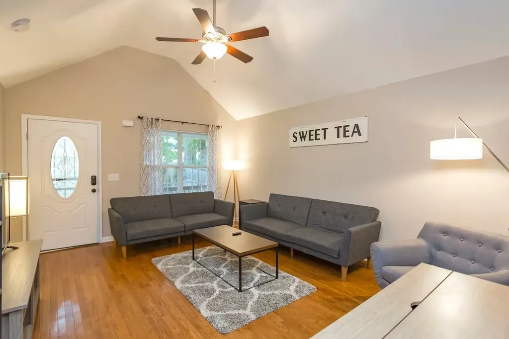 1809 Underwood Street Nashville TN 37208