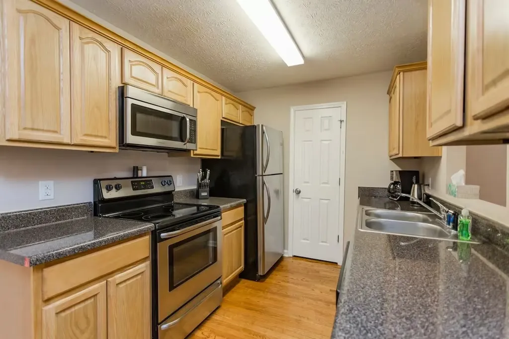 1809 Underwood Street Nashville TN 37208