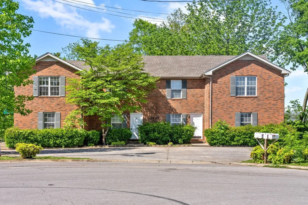 3822 Jockey Drive Clarksville TN 37040