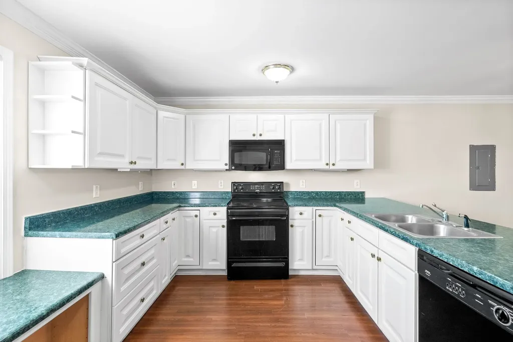 3822 Jockey Drive Clarksville TN 37040