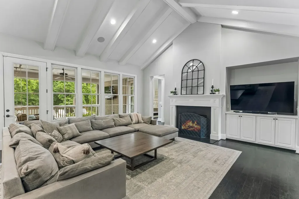 4208A Farrar Avenue Nashville TN 37215