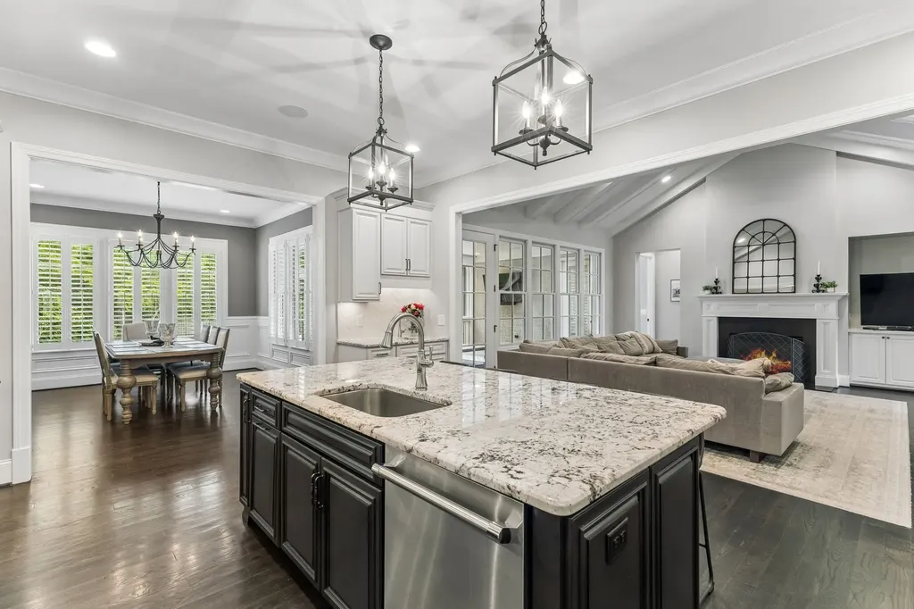 4208A Farrar Avenue Nashville TN 37215