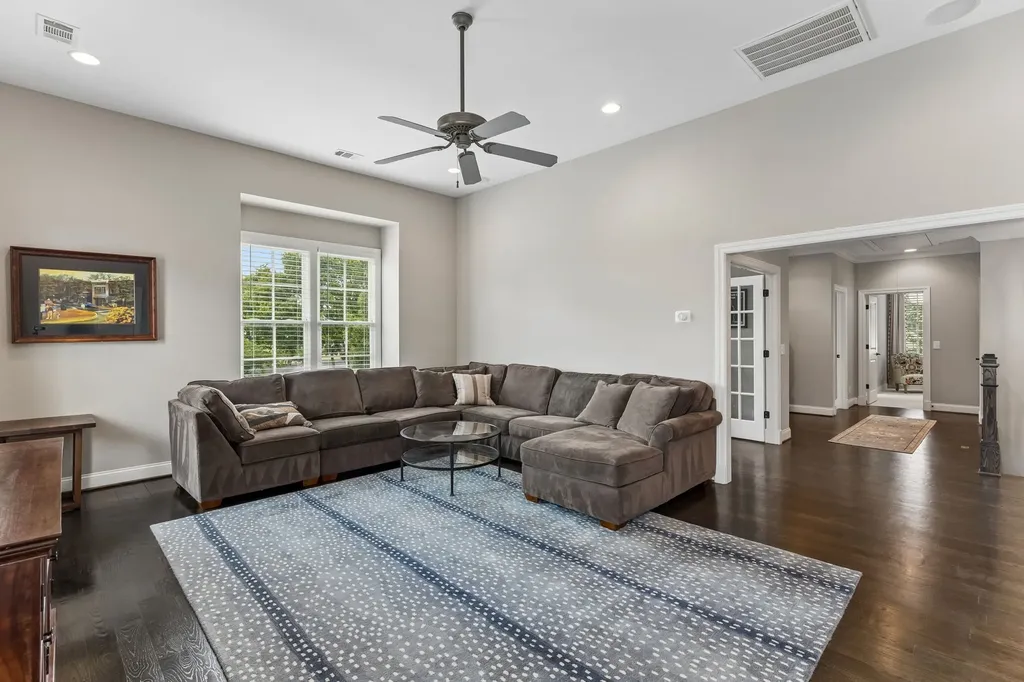 4208A Farrar Avenue Nashville TN 37215