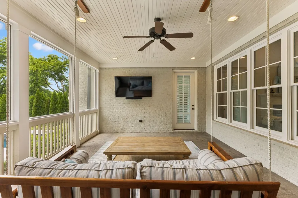 4208A Farrar Avenue Nashville TN 37215