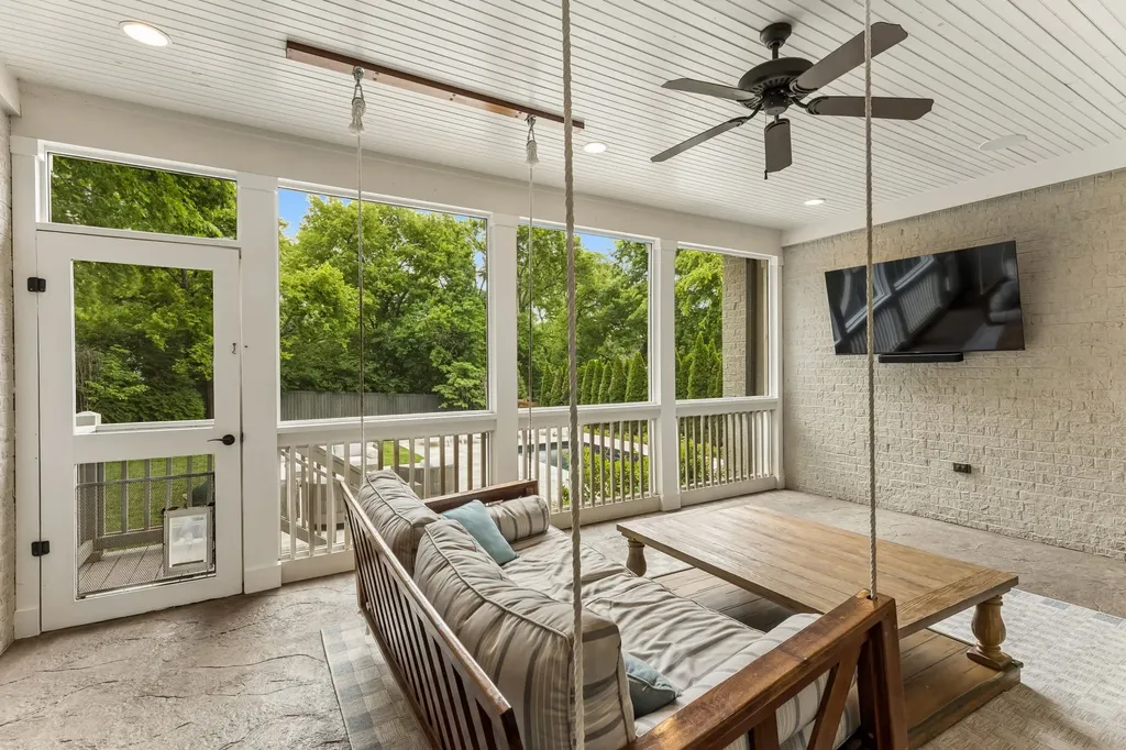 4208A Farrar Avenue Nashville TN 37215