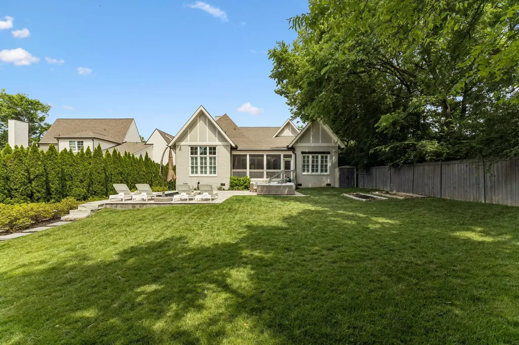 4208A Farrar Avenue Nashville TN 37215