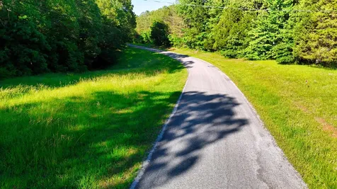 2 Lakewood Lake Lane Huntingdon TN 38344