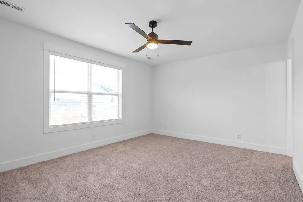 323 Front Ridge Circle Clarksville TN 37040