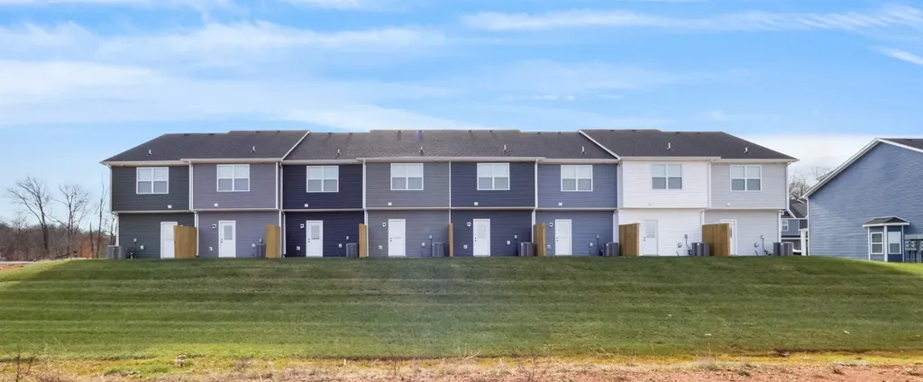 323 Front Ridge Circle Clarksville TN 37040