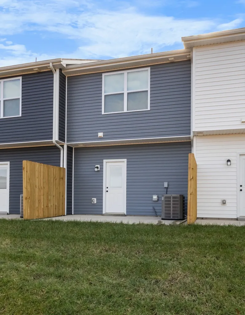 323 Front Ridge Circle Clarksville TN 37040