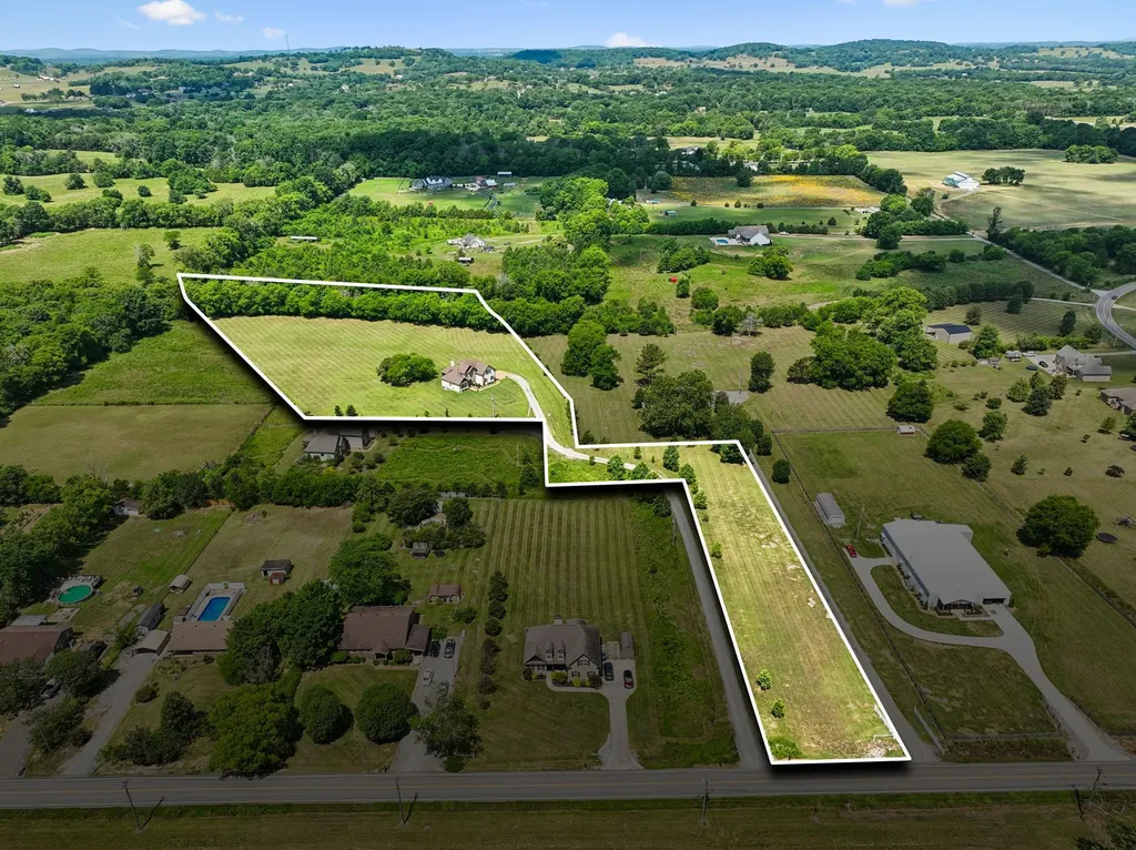 3930 Big Springs Road Lebanon TN 37090