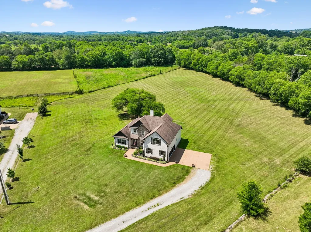 3930 Big Springs Road Lebanon TN 37090
