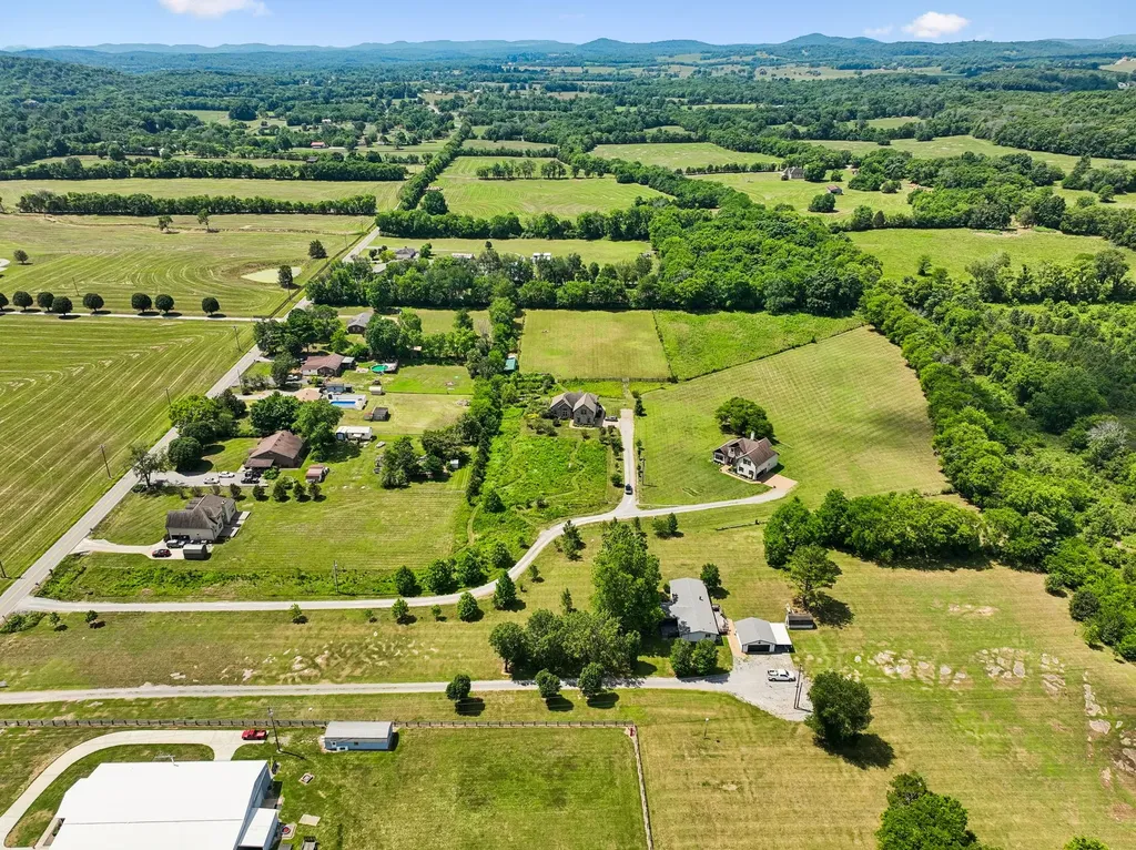 3930 Big Springs Road Lebanon TN 37090