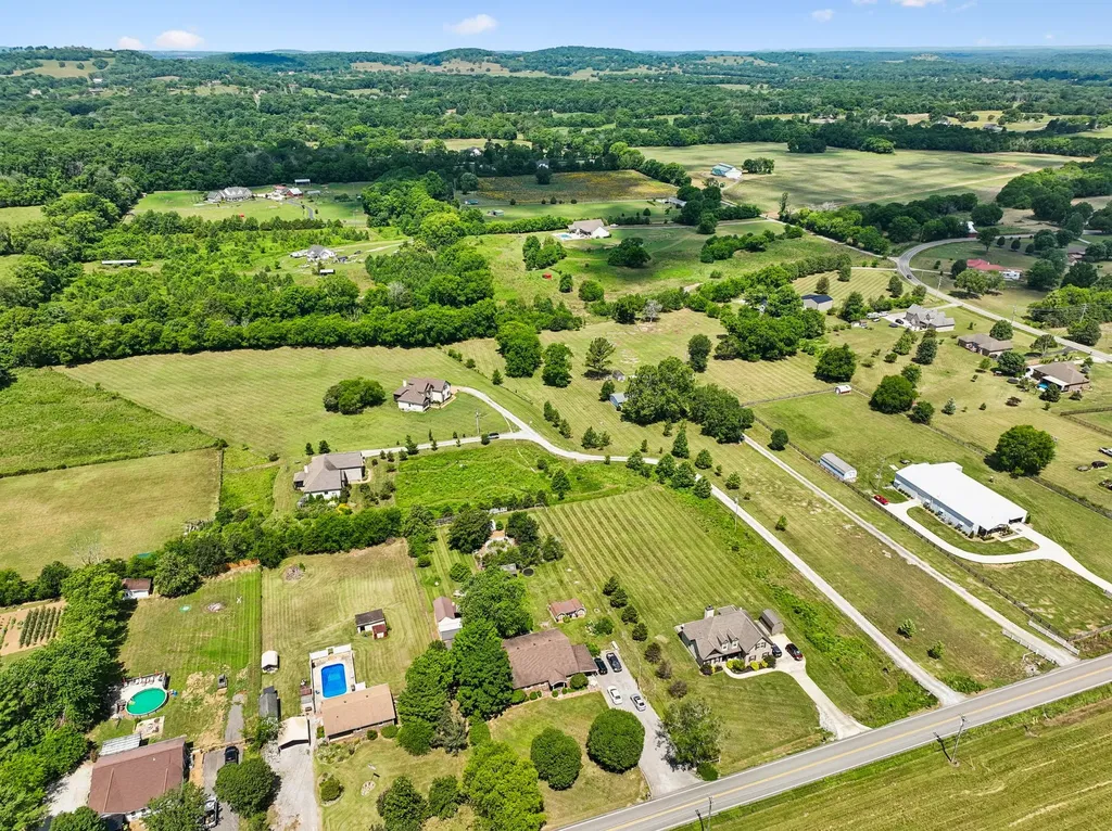 3930 Big Springs Road Lebanon TN 37090