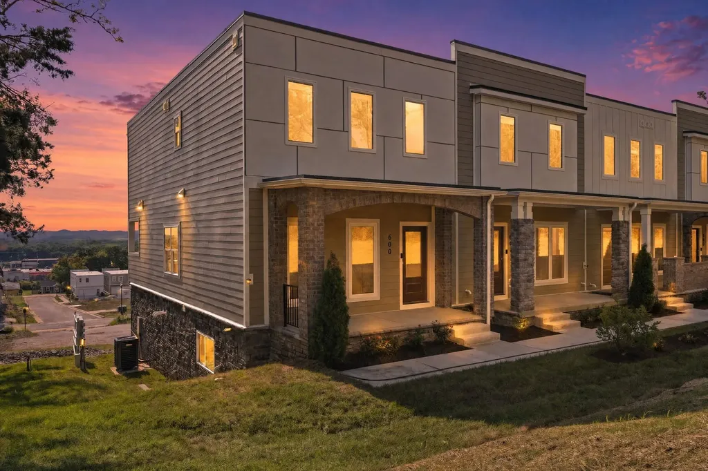600 Summit Trail Nashville TN 37207