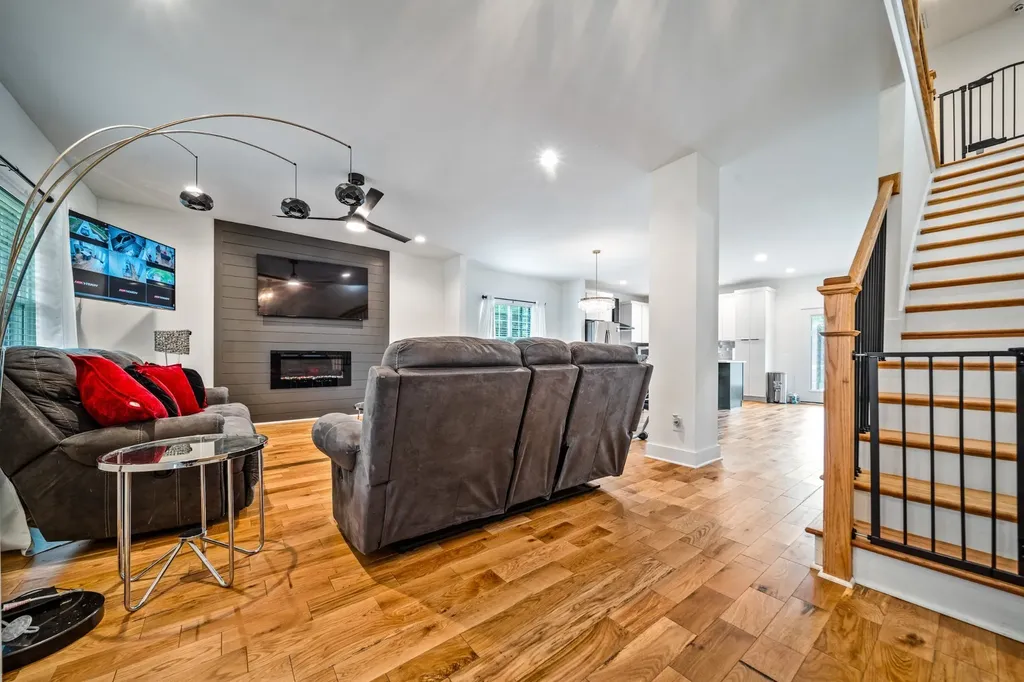 3406 Lallemand Drive Nashville TN 37211
