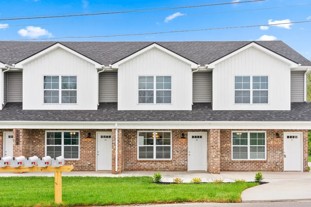 1308 Franklin Street Clarksville TN 37040