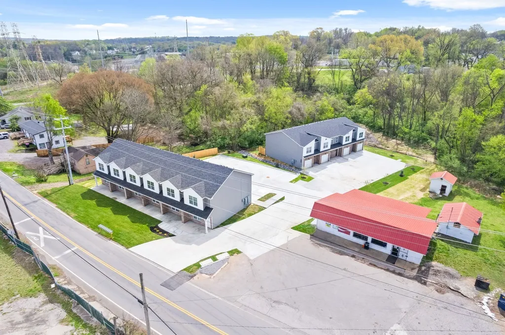 1308 Franklin Street Clarksville TN 37040