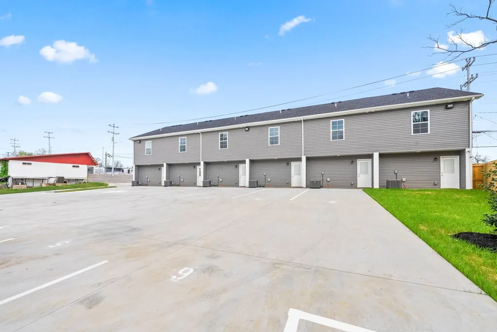 1308 Franklin Street Clarksville TN 37040