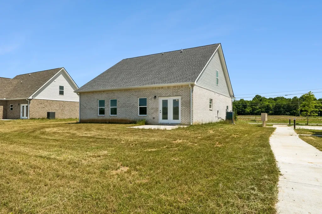 2216 Pickwick Place Murfreesboro TN 37127