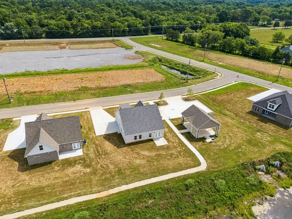 2216 Pickwick Place Murfreesboro TN 37127
