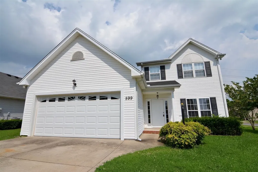 599 Albion Circle Gallatin TN 37066