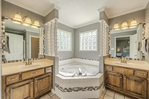 15 Jh Winborn Lane Savannah TN 38372