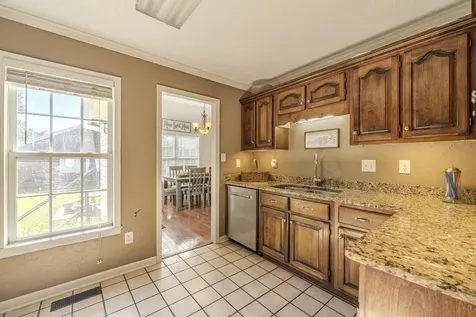 15 Jh Winborn Lane Savannah TN 38372