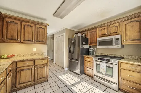 15 Jh Winborn Lane Savannah TN 38372