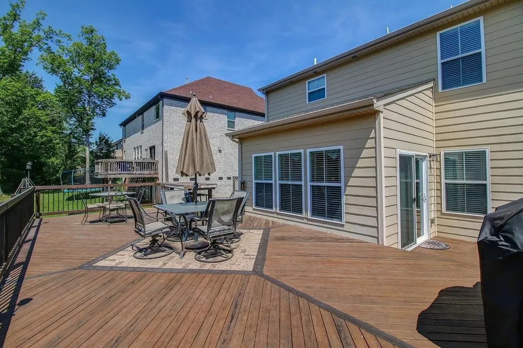 100 Sophie Court Hendersonville TN 37075