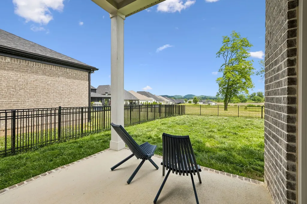 3287 Sassafras Lane Thompsons Station TN 37179