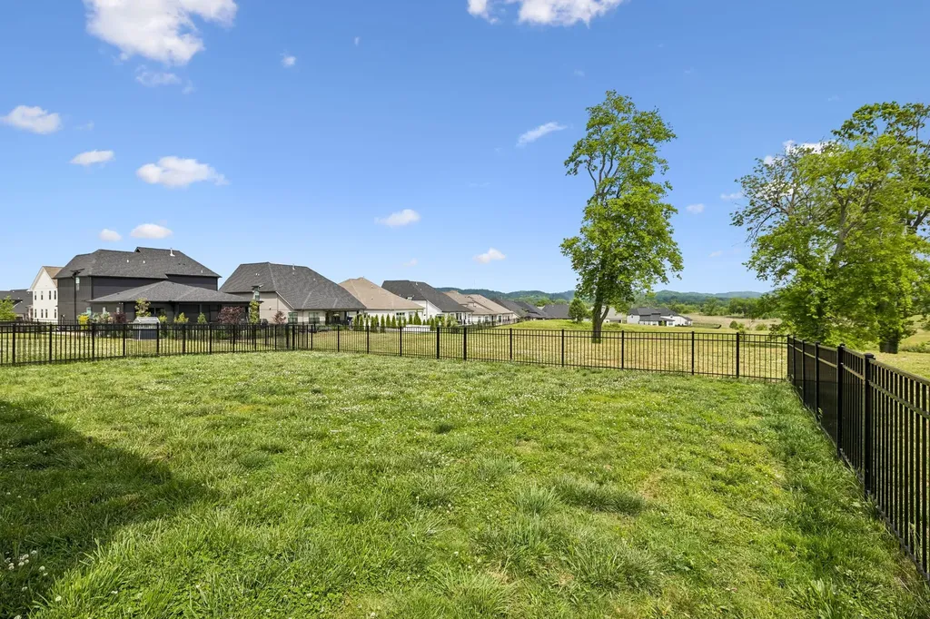 3287 Sassafras Lane Thompsons Station TN 37179