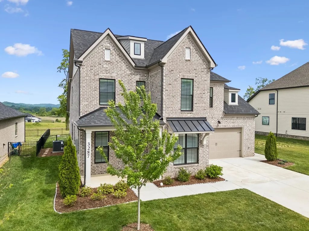 3287 Sassafras Lane Thompsons Station TN 37179