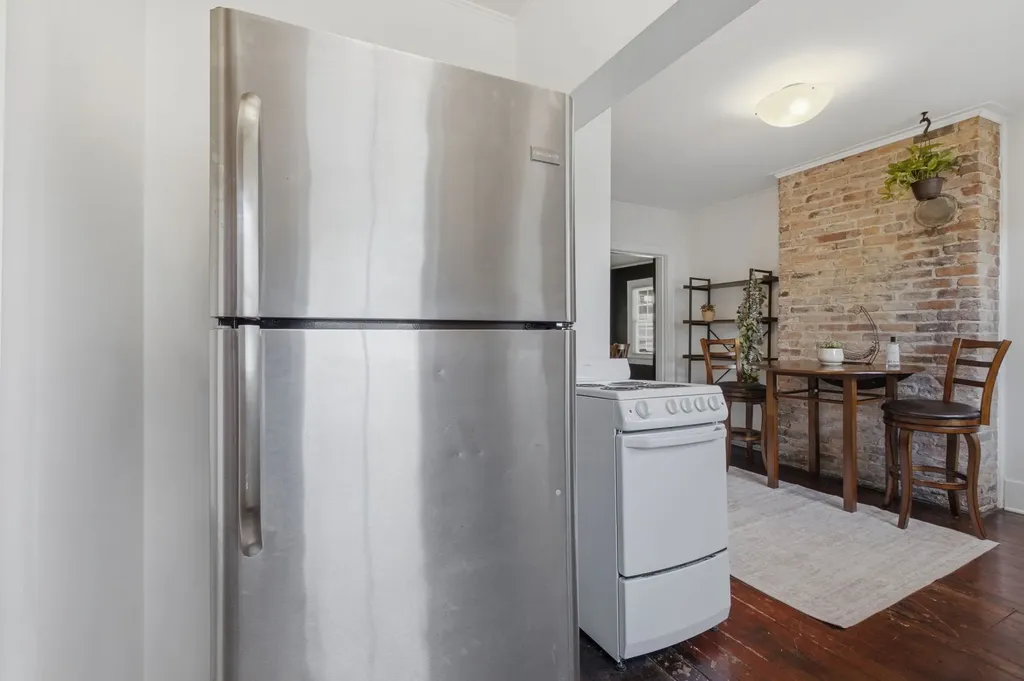 1215 N 7th Street Nashville TN 37207
