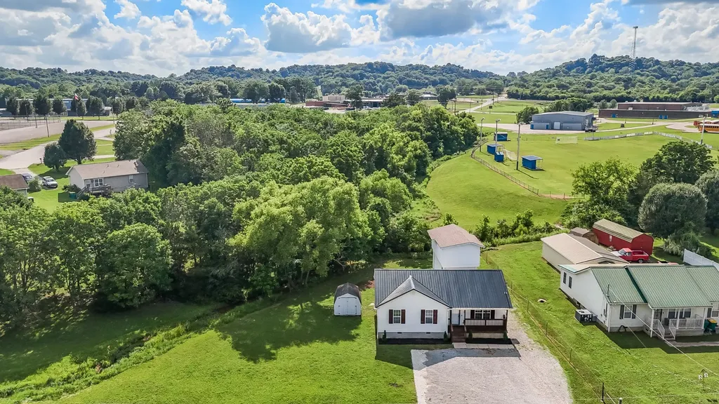 620 Jerre Lane Lewisburg TN 37091