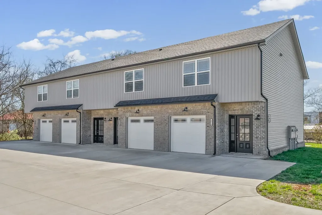 405 Shelby Street Clarksville TN 37042