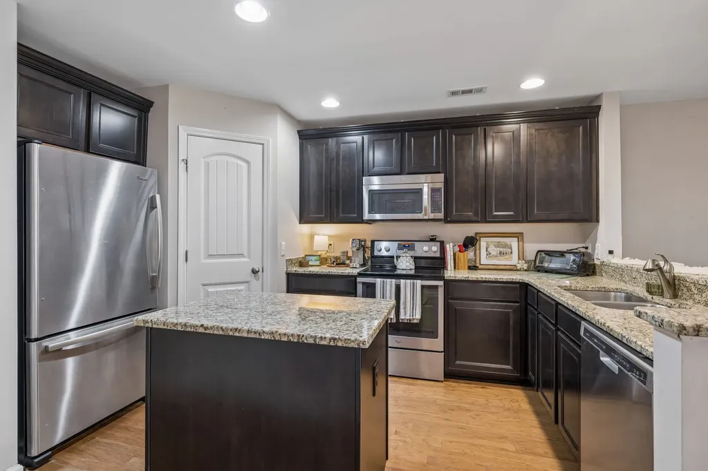 1319 Riverbrook Drive Hermitage TN 37076